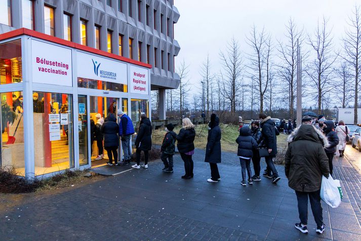 Aldrei hafa jafnmargir greinst með kórónuveiruna innanlands.