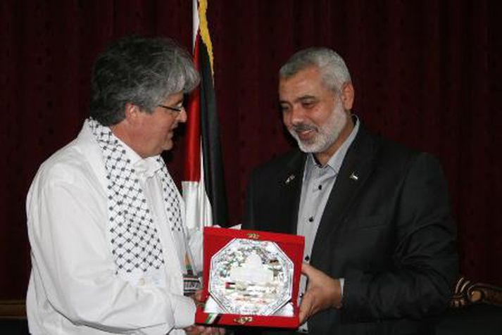 Sveinn Rúnar ásamt Ismael Hanieh, forsætisráðherra Palestínu