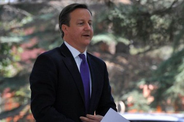 David Cameron ætlar að taka á móti Mitt Romney