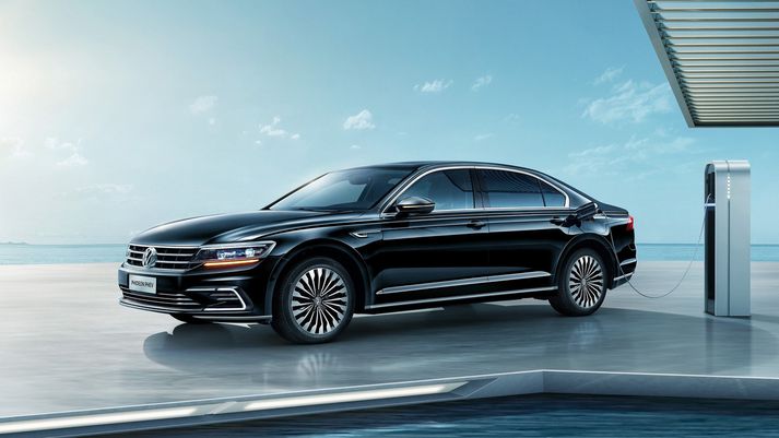 Volkswagen Phideon GTE er nú í boði í Kína, en hann er tengiltvinnbíll.