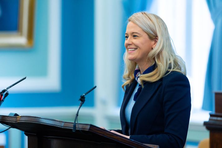 Halla Hrund Logadóttir þingmaður Framsóknar greiddi ekki atkvæði í lokaatkvæðagreiðslunni um veiðigjaldafrumvarpið. 