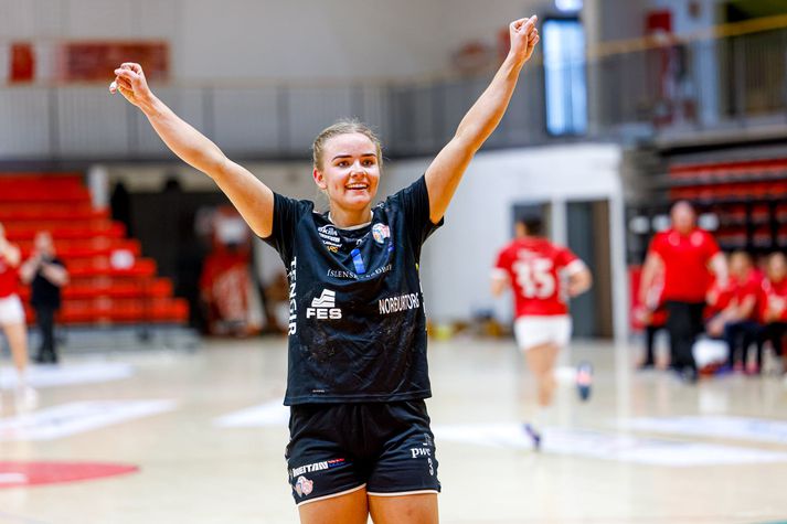 Akureyringurinn Aldís Ásta Heimisdóttir var mjög góð í leiknum í dag, skoraði mikið og spilaði upp liðsfélaga sína.