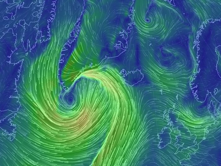 Veðurstofan spáir stormi um land allt í dag.