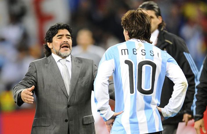 Tveir góðir. Maradona og Messi.