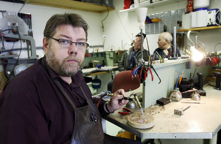 Vífill og konurnar tvær voru í húsinu Bjargi í Eyjafjarðasveit þegar eldurinn kom upp.