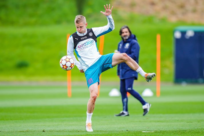 Oleksandr Zinchenko á æfingu með Manchester City.