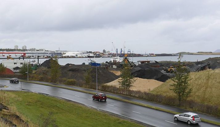 Deilt er um lóðarsamning.