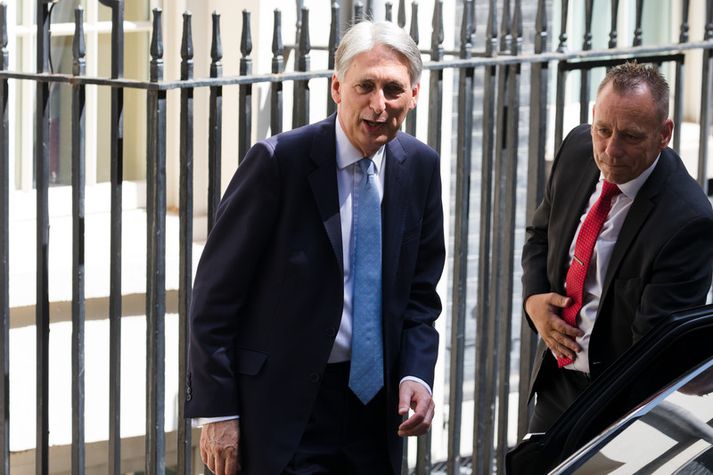 Philip Hammond, fyrrverandi fjármálaráðherra, á meðal andstæðinga útgöngu án samnings í Íhaldsflokki Johnson.