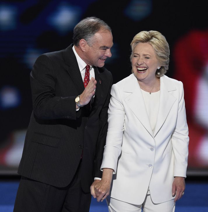 Hillary Clinton, forsetaframbjóðandi demókrata, og varaforsetaefni hennar, Tim Kaine.