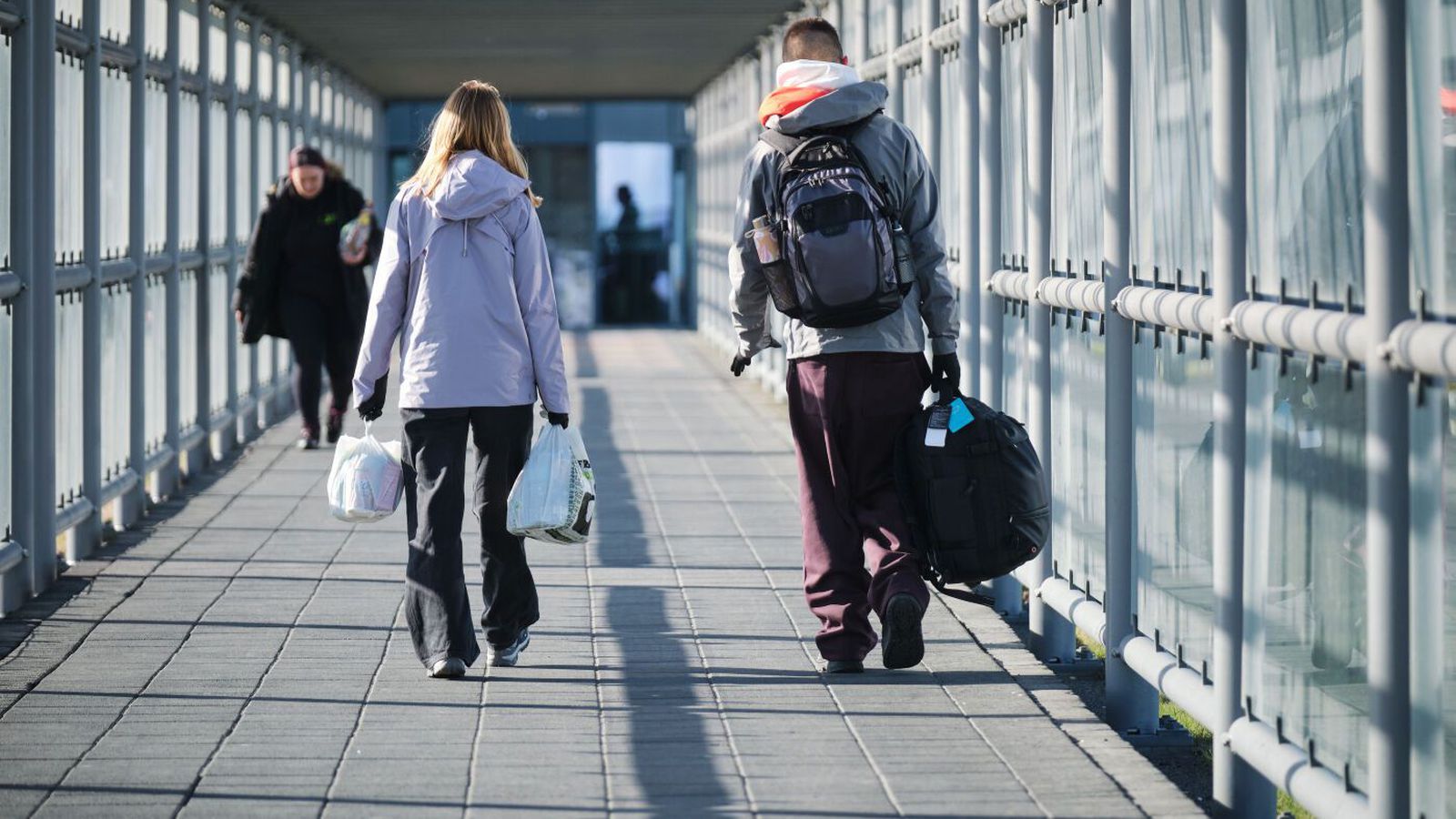 Tak­markað að­gengi að P2-bílastæðum vegna mal­bikunar