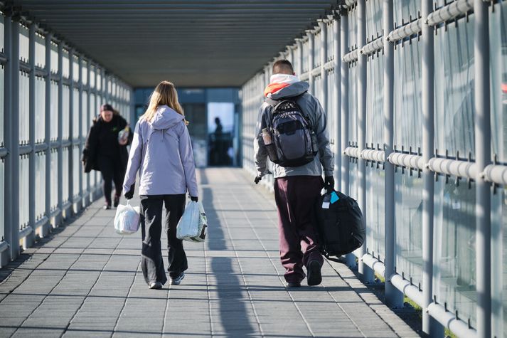 Það þaf kannski að labba aðeins lengra á mánudag vegna  malbikunar. 