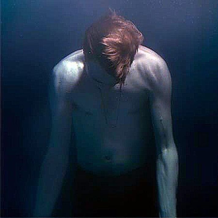 Pétur Ben með God's Lonely Man.
