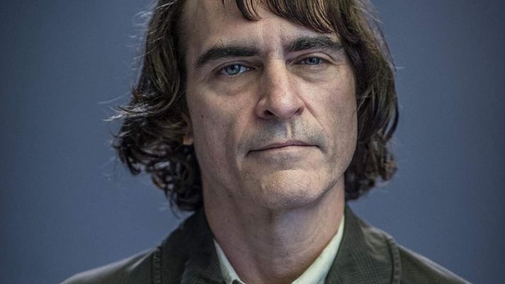 Joaquin Phoenix sem Arthur Fleck.