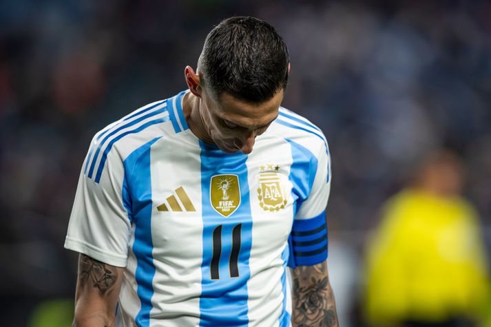 Di María óttast öryggi fjölskyldu sinnar og treystir sér ekki til að flytja heim til Rosario í Argentínu. 