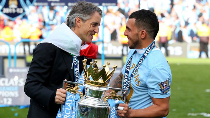 Carlos Tevez og Roberto Mancini.