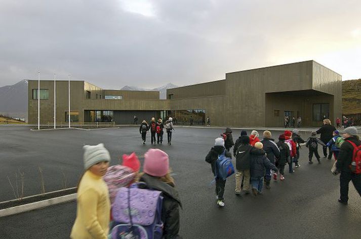 Borgarbyggð tók á sig gengistryggðar skuldbindingar til að tryggja rekstur menntaskóla í sveitarfélaginu.