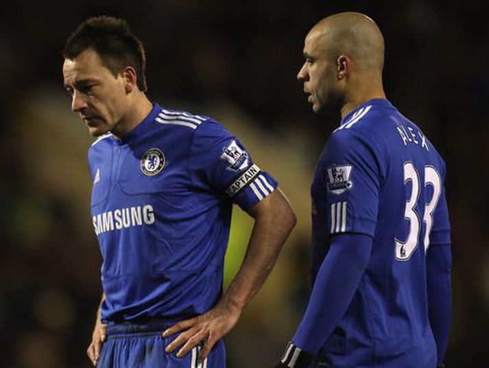 John Terry hefur beðið öryggisvörðinn afsökunar.