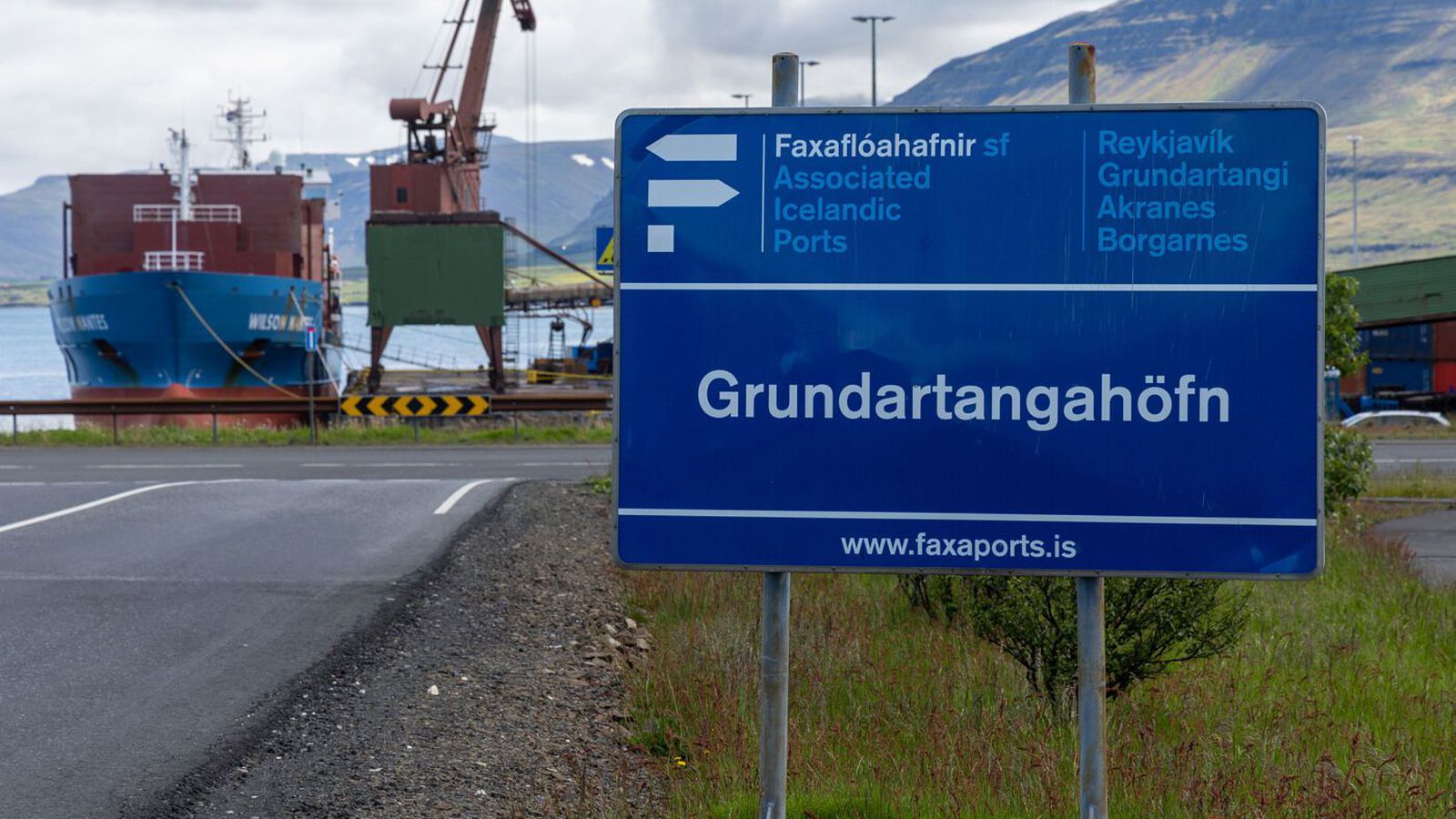 Lýsa magnesíum­verk­smiðju sem „and­stæðu lofts­lags­verk­fræði“