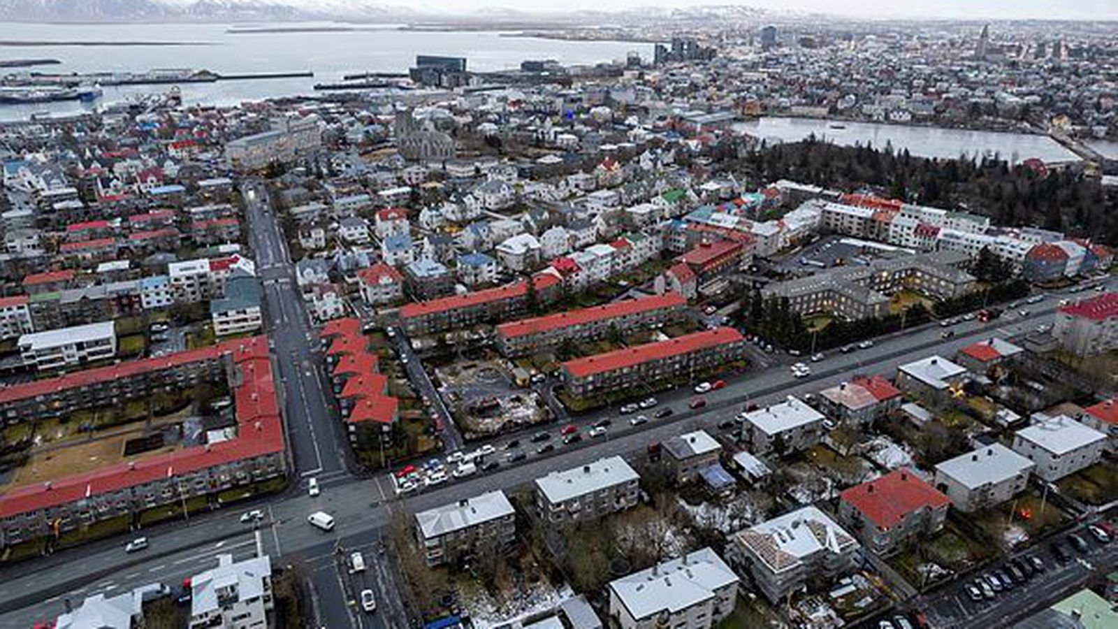 Heitavatnslaust í mið­borg í kvöld