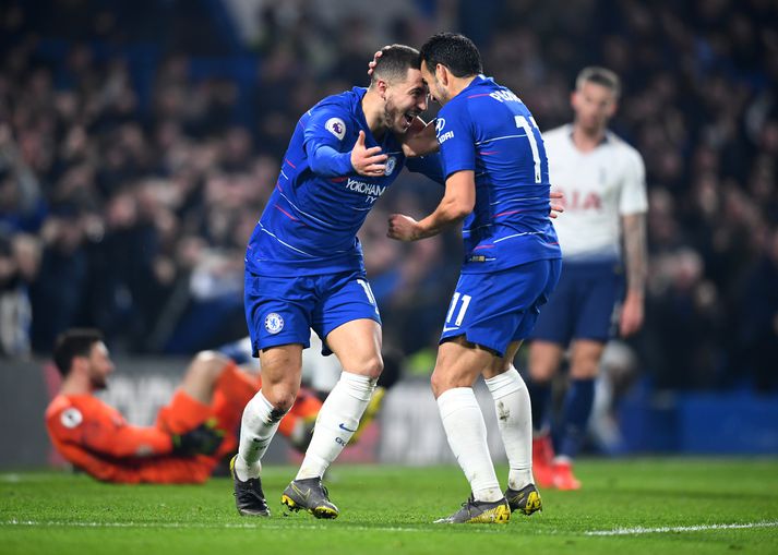 Hazard og Pedro fagna í kvöld.