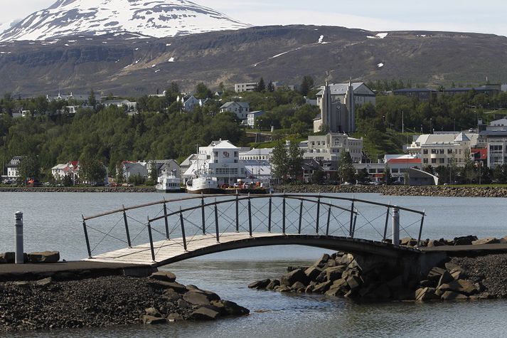 Formaður yfirkjörstjórnar í Norðausturkjördæmi segir að það séu 44 kjördeildir í kjördæminu.