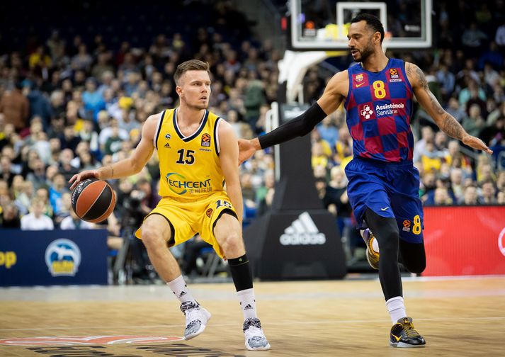 Martin í leik gegn Barcelona í EuroLeague. Nú mun hann berjast við Börsunga í EuroLeague og í deildarkeppninni á Spáni.