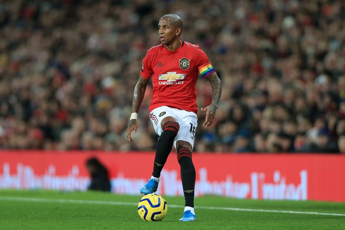 Eftir níu ár hjá Manchester United er Ashley Young á förum til Inter.