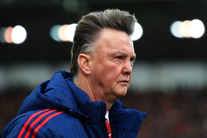 Van Gaal súr á svipinn.