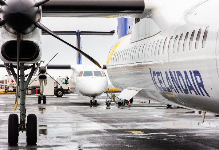 Flugvélar Icelandair í innanlandsfluginu eru af gerðinni Dash 8.