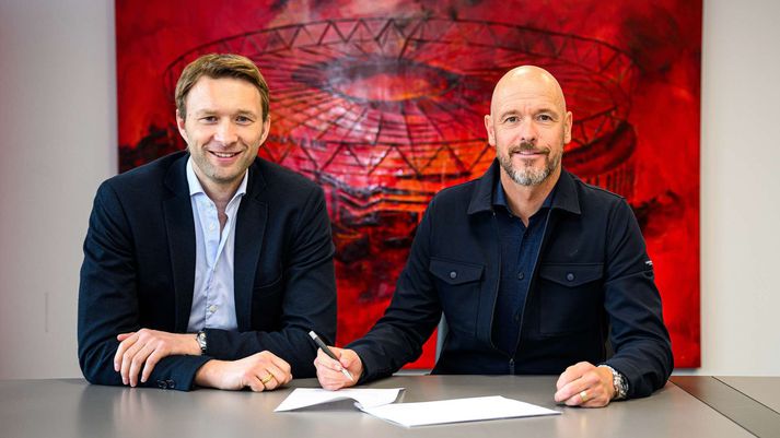 Erik ten Hag er búinn að skrifa undir samning við Manchester United.