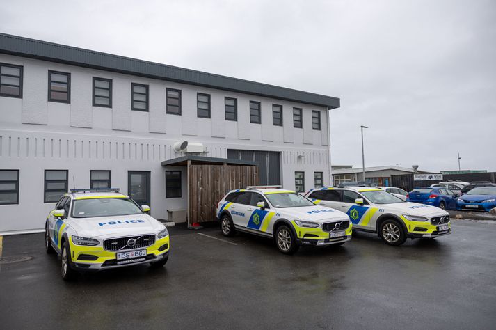 Farið verður fram á gæsluvarðhald yfir einum.