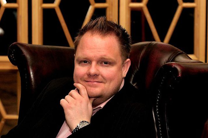 Einar Bárðarson virðist vera nýr á Facebook því hann á bara átta vini enn sem komið er. Þeirra á meðal er Garðar Thór Cortes.