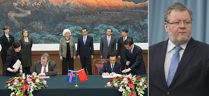 Fríverslunarsamningur Íslands og Kína tekur gildi í dag. Össur Skarphéðinsson segir enga þvergsögn felast í því að fagna samningnum og styðja aðild Íslands að ESB.