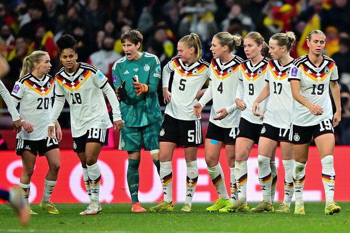 Þýskaland hefur unnið EM í bæði skiptin sem mótið hefur farið fram þar í landi.