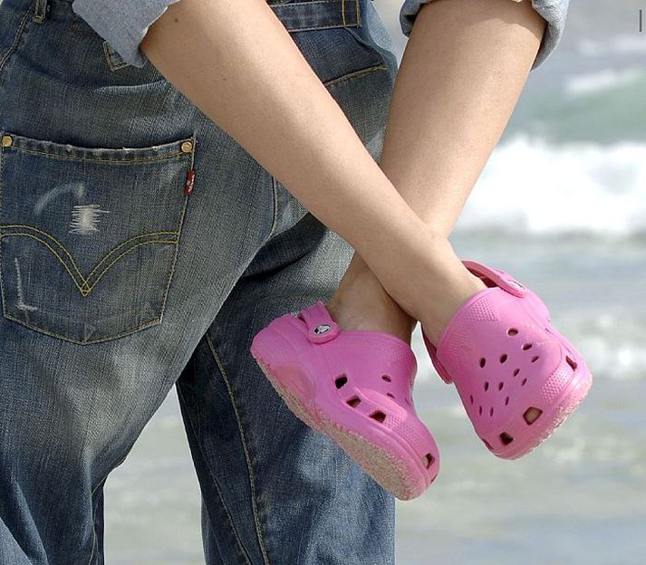 Crocs-skór eru til á börn og fullorðna