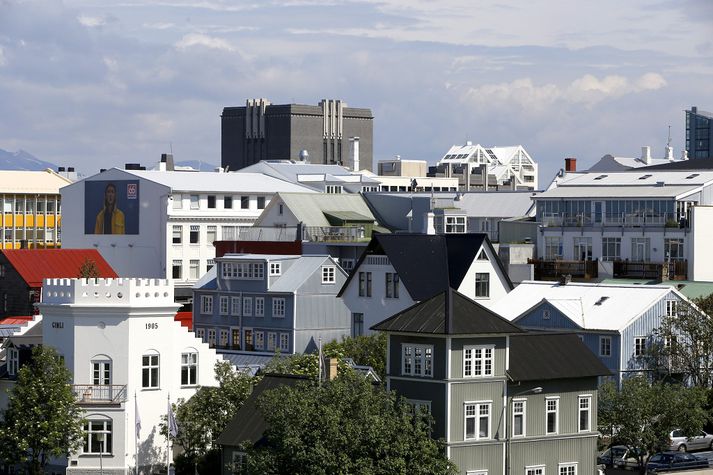 Hagfræðideildin nefnir einnig að mikil umræða hafi verið um hækkun húsaleigubóta og séu þær boðaðar í fjárlagafrumvarpinu.