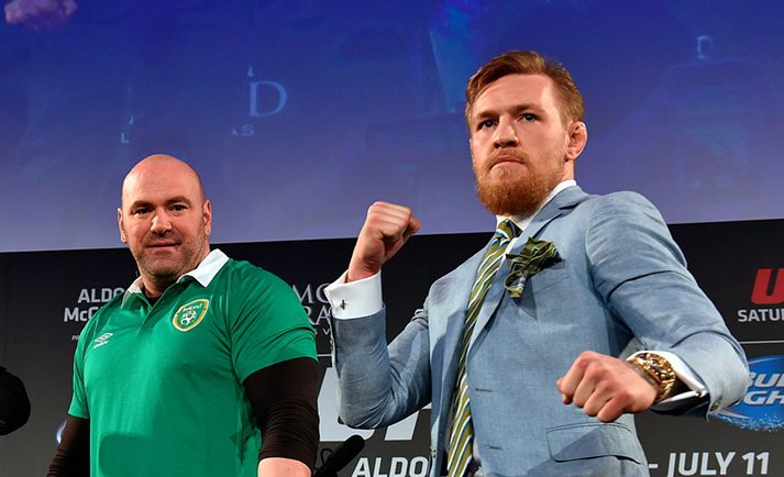 Conor og Dana White.