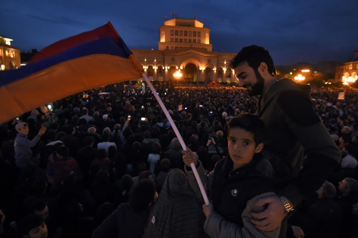 Mótmælin gegn kjöri Sargsyan hófust 13. apríl og hafa verið haldin daglega síðan.