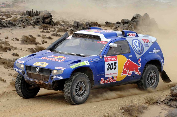 Giniel de Villiers á Volkswagen var fljótastur allra í 14 daga Dakar rallinu.