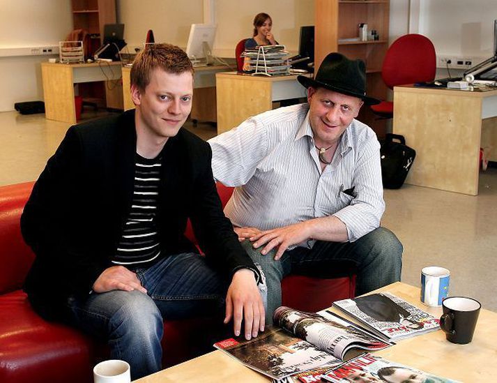 Feðgarnir Jón Trausti Reynisson og Reynir Traustason ritstýra DV.