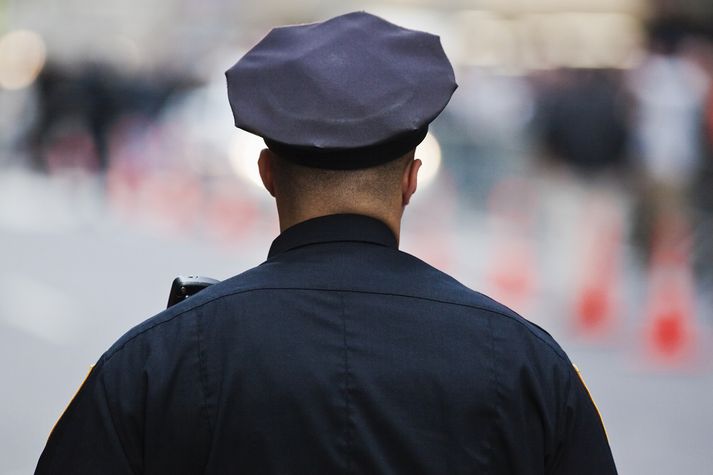 Ekki er vitað hvað manninum stóð til með árásinni.