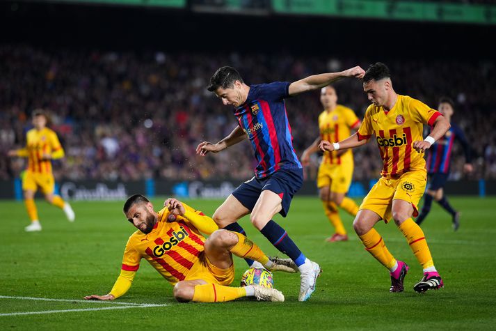Robert Lewandowski tókst ekki að komast á blað gegn Girona í kvöld enda höfðu varnarmenn gestanna á honum góðar gætur.