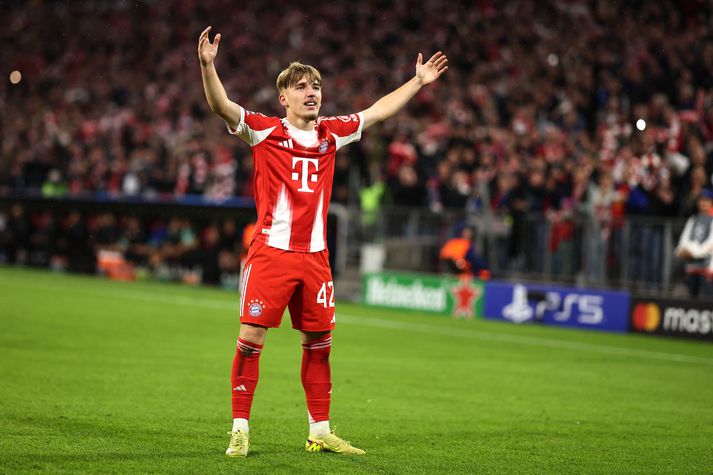 Lennart Karl fagnar marki sínu fyrir Bayern München í kvöld.
