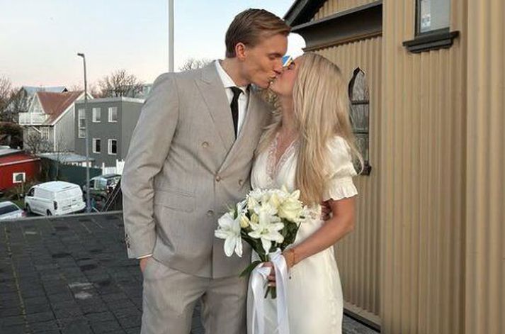 Gísli Þorgeir Kristjánsson og Rannveig Bjarnadóttir giftu sig í Fríkirkjunni í Hafnarfirði í gær.