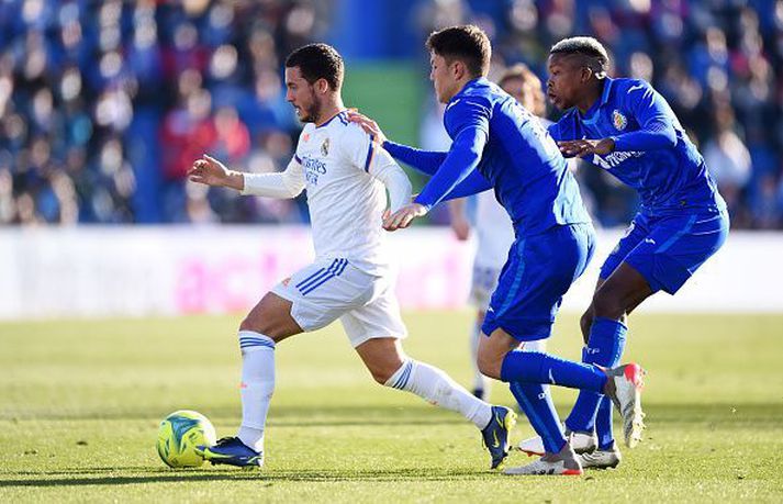 Hazard komst hvorki lönd né strönd frekar en aðrir sóknarmenn Real Madrid í dag.