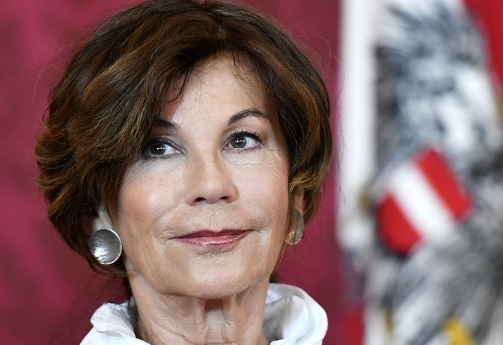 Brigitte Bierlein hefur verið forseti stjórnlagadómstóls Austurríkis frá árinu 2003.