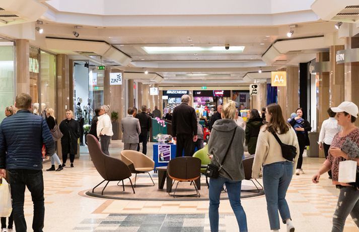 Fataverslun hefur aukist mikið sé horft til septembermánaðar á þessu ári miðað við september á síðasta ári.