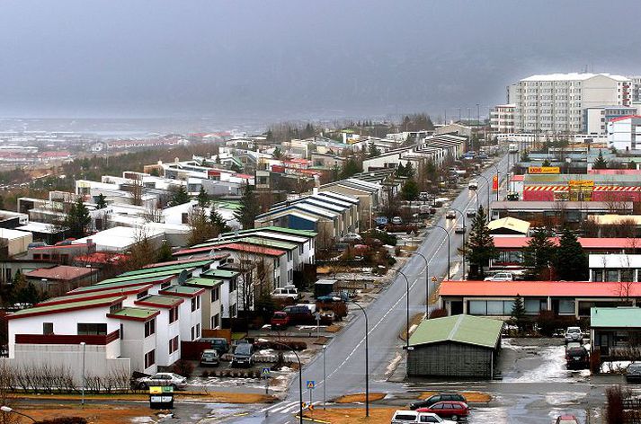 Leiguverð á tveggja herbergja íbúðum í Breiðholti hefur hækkað um 29 prósent á einu ári miðað við samanburð á nýjum leigusamningum. 