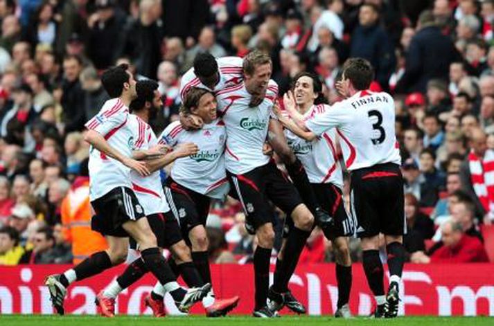 Peter Crouch kom Liverpool yfir.