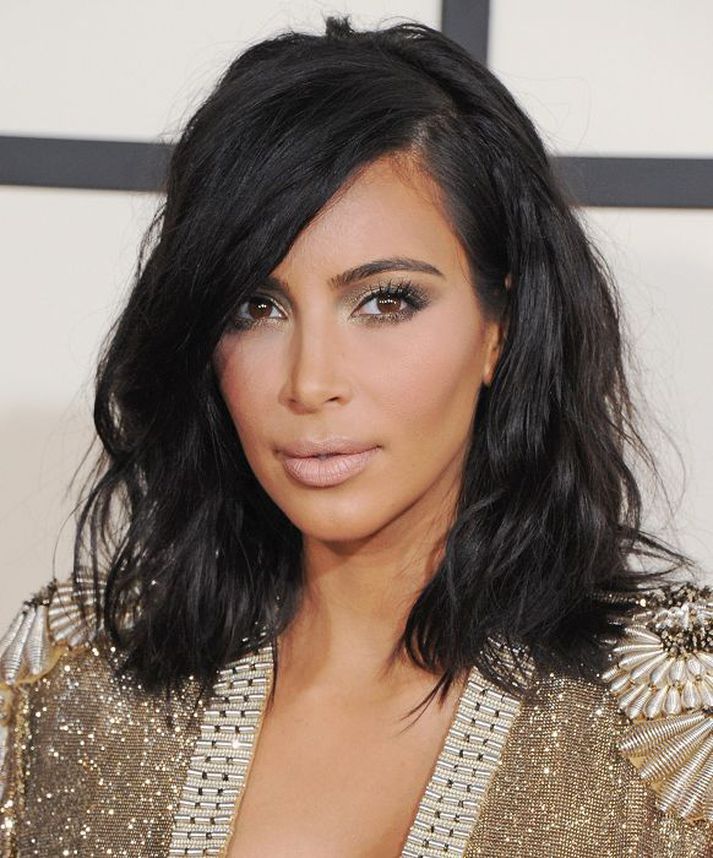Kim Kardashian elskar fátt meira en sjálfsmyndir.